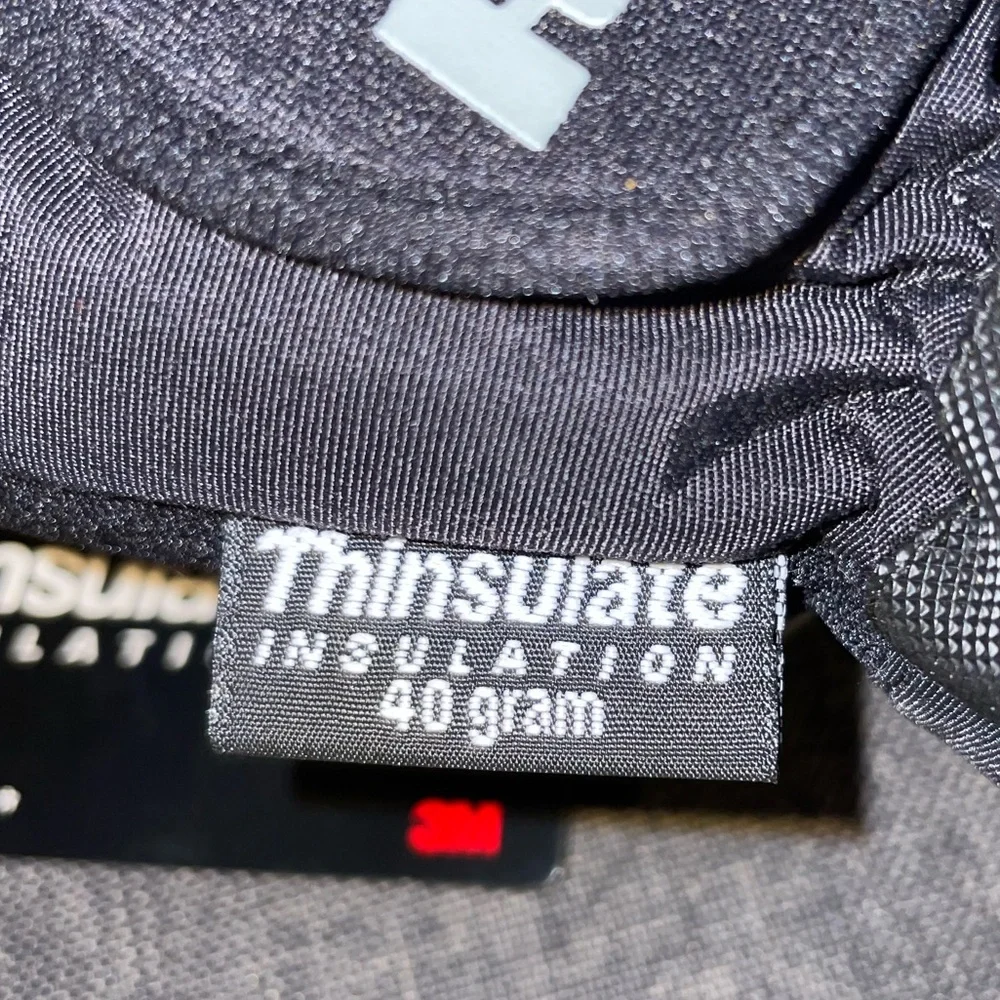 🧤New Black and Red Youth Thinsulate Mittens